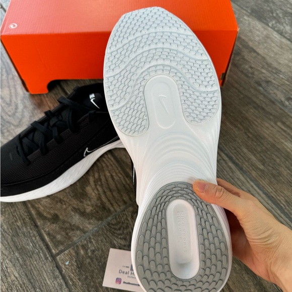 Brand New Nike Uplift SC Men’s Running Shoes IB2765 002 - Picture 11 of 13